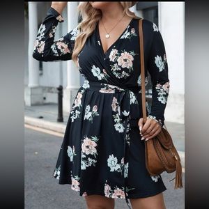 Floral Print Long-sleeve Overlapped Collar Dress